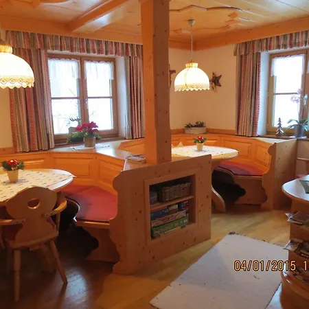 Bio-bauernhof Vordergrubenbach - Familie Oberascher Hintersee