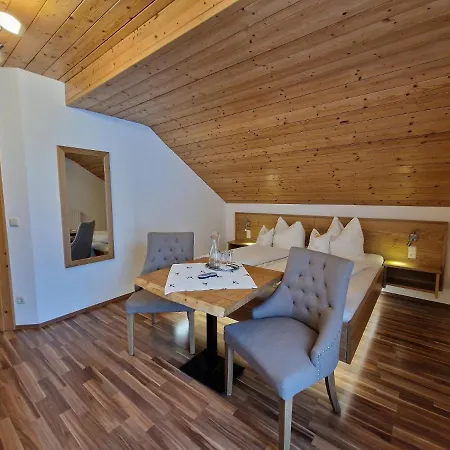 Bio-bauernhof Vordergrubenbach - Familie Oberascher Bauernhof Hintersee