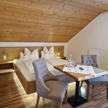 Фермерский дом Bio-bauernhof Vordergrubenbach - Familie Oberascher Хинтерзее