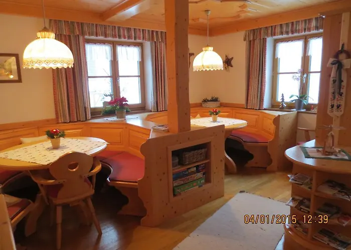Bio-bauernhof Vordergrubenbach - Familie Oberascher Hintersee