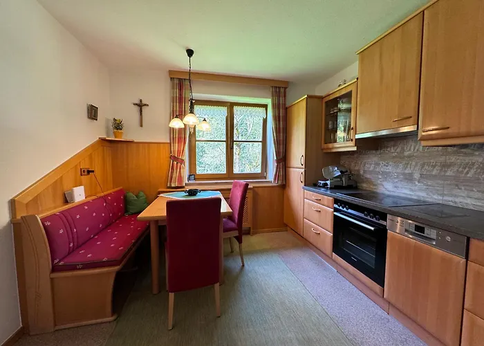 Bio-bauernhof Vordergrubenbach - Familie Oberascher Feriegård Hintersee